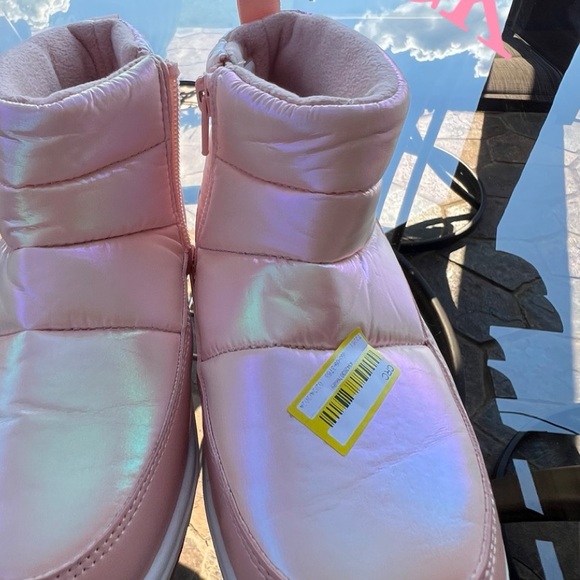 CAT & JACK GIRL BOOTS SIZE 3. These are new but the tags are missing. - Picture 10 of 10